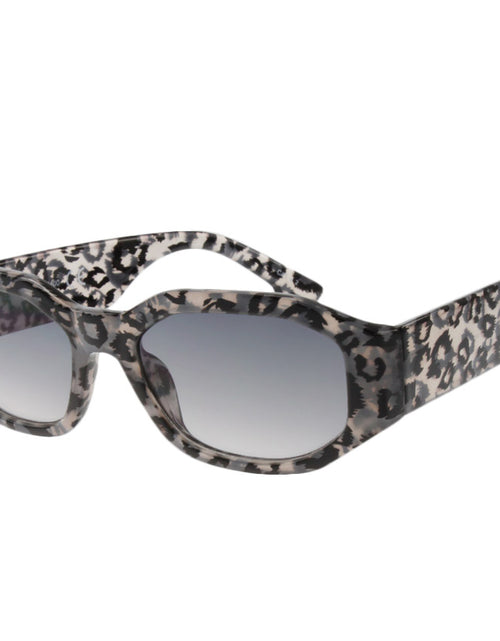 Load image into Gallery viewer, Socialite Sunglasses